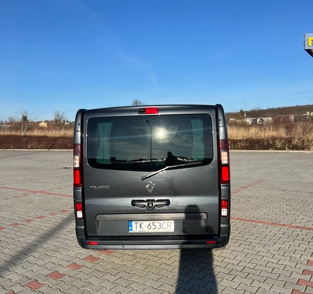 Renault Trafic cena 300120 przebieg: 70, rok produkcji 2023 z Reda małe 137